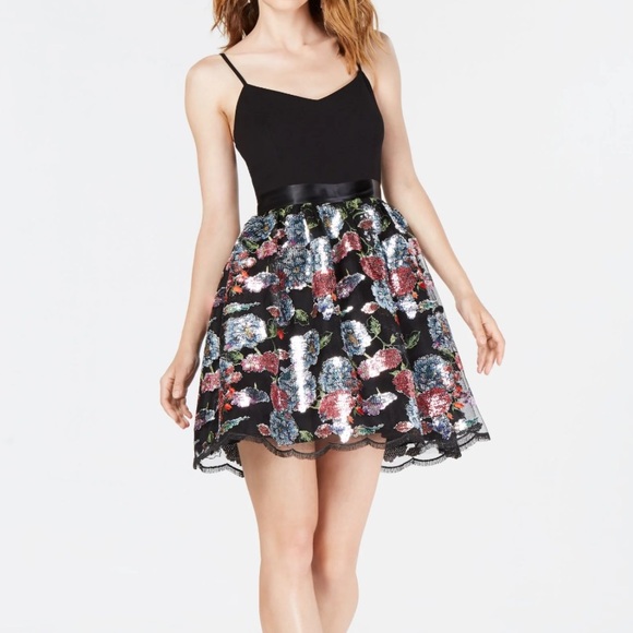 Teeze Me Dresses & Skirts - Teeze Me Black Floral Sequin Mini Dress Juniors Size 13/14